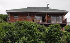 Beach House Merak